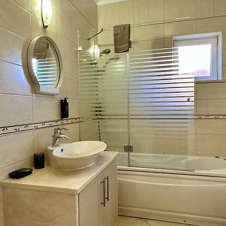 Willa Antonieta By Check-in Portugal Albufeira