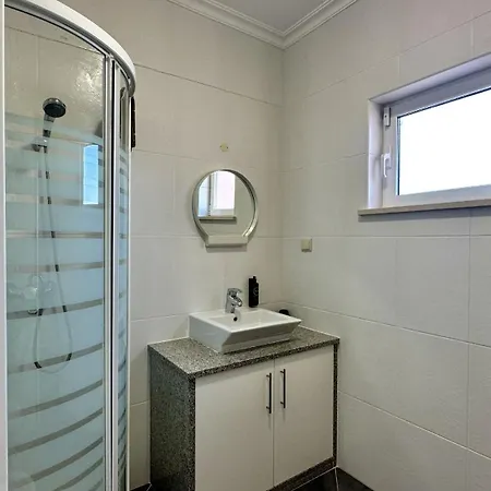 Antonieta By Check-in Portugal البوفيرا